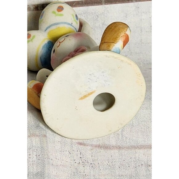 Charming Hand-Painted Small Porcelain Easter Bunny Figurine β Perfect Easter - Picture 7 of 8